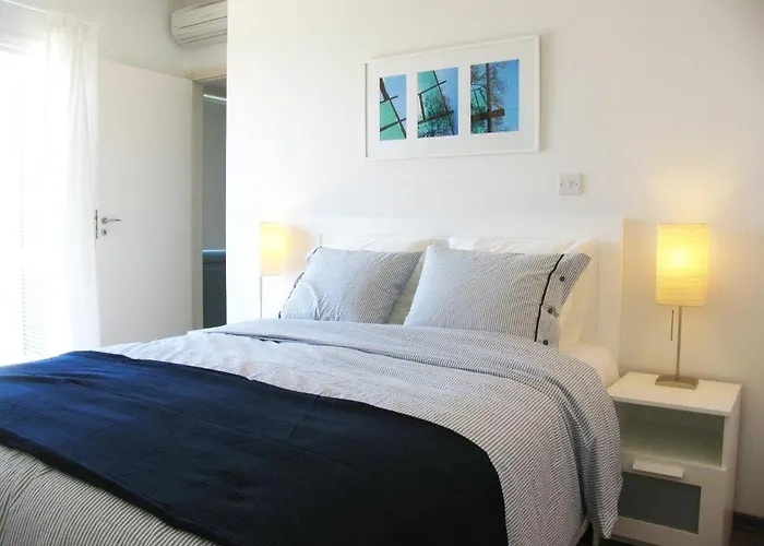 ヴィラ Akamas Carob Tree ネオ・チョリオ